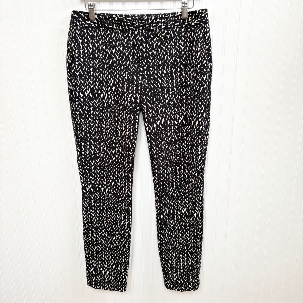 Express The Columnist Black & White Abstract Heart Print Ankle Pants Women’s 6